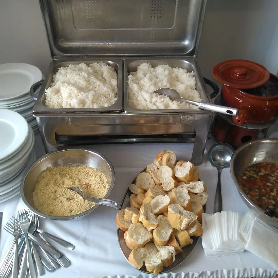 Feijoada Pocket — buffet completo em Balneário Camboriú