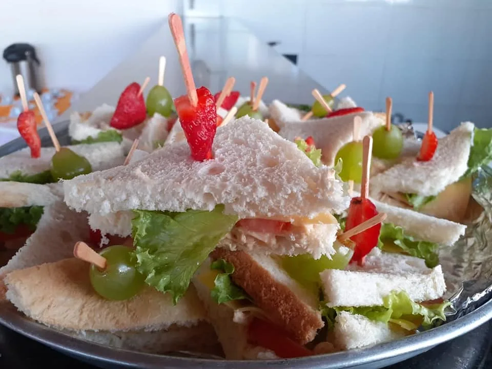 Buffet Light Pocket — buffet completo em Balneário Camboriú